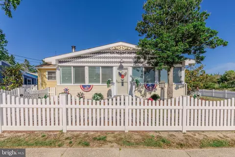 721 Atlantic Ave, Cape May, NJ 08204