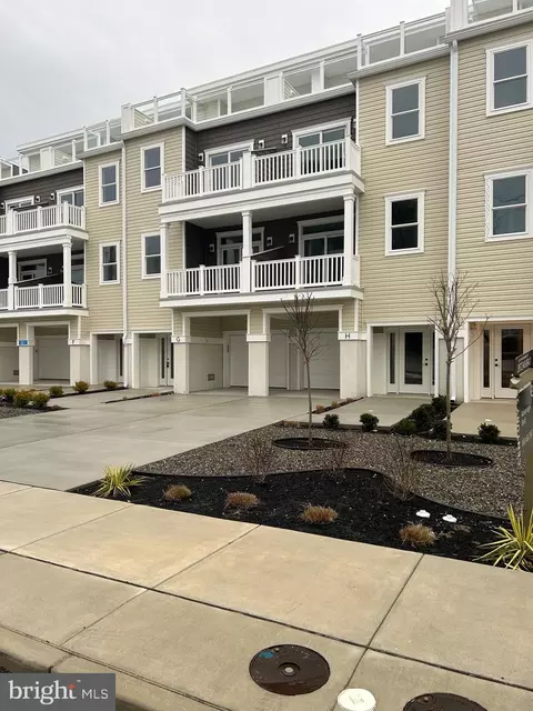 418 Farragut #H, Wildwood Crest, NJ 08260