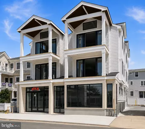 4411 Landis Ave #201, Sea Isle City, NJ 08243