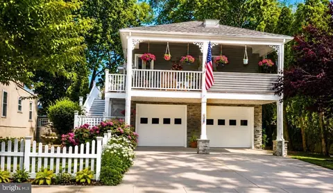 526 Elmira St, Cape May, NJ 08204