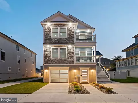 108 E 16th Ave, Wildwood, NJ 08260