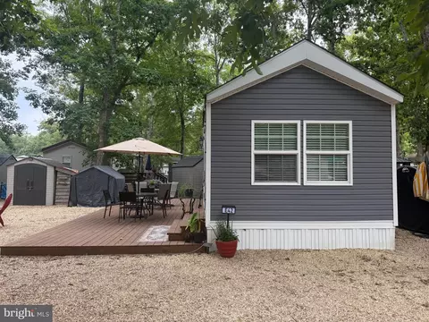 515 Corson Tavern Rd #E-52, Ocean View, NJ 08230