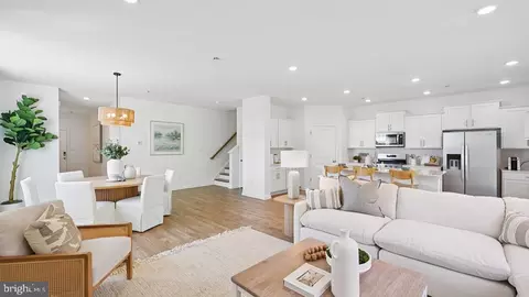 302 Scotty Blvd #802, Rio Grande, NJ 08242