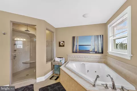 Bath - 17 Randolph Ave, Strathmere, NJ 08248 photo 4 of 13