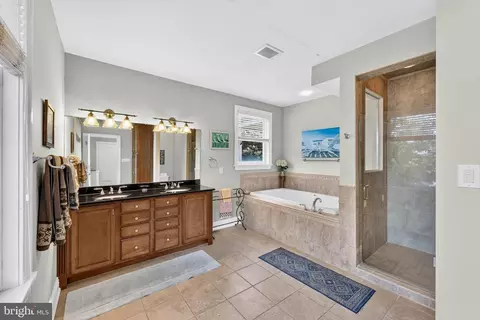 Bath - 17 Randolph Ave, Strathmere, NJ 08248 photo 7 of 13