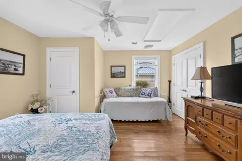 Bedroom - 17 Randolph Ave, Strathmere, NJ 08248 photo 4 of 9