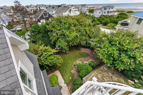 Exterior - 17 Randolph Ave, Strathmere, NJ 08248 photo 8 of 22