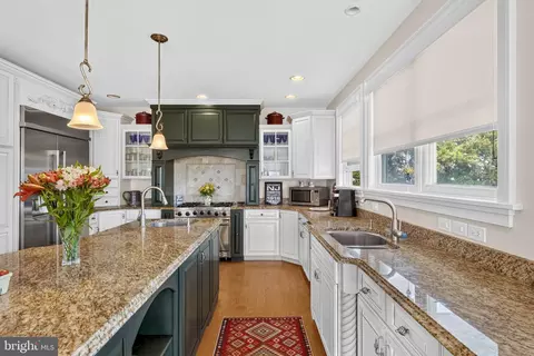 Kitchen - 17 Randolph Ave, Strathmere, NJ 08248 photo 2 of 8