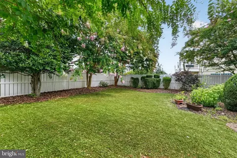 Exterior - 17 Randolph Ave, Strathmere, NJ 08248 photo 20 of 22