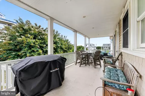 Exterior - 17 Randolph Ave, Strathmere, NJ 08248 photo 16 of 22