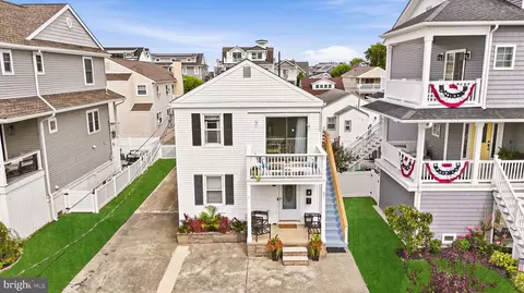 31 Bayonne Pl, Ocean City, NJ 08226
