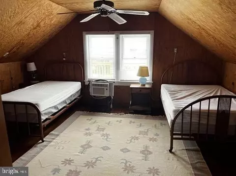 Bedroom - 9 E Willard Ave, Strathmere, NJ 08248 photo 2 of 3