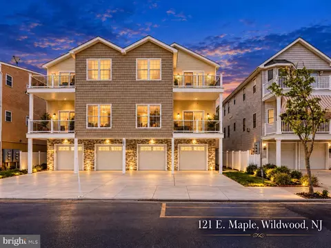 121 E Maple Ave #3, Wildwood, NJ 08260