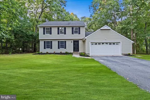 11 Whippoorwill Dr, Woodbine, NJ 08270