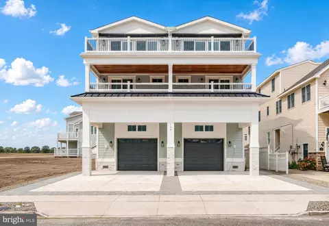 100 60th St #EAST, Sea Isle City, NJ 08243