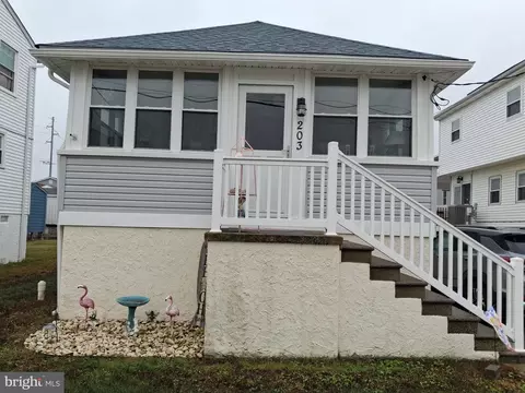 203 J Ave, Wildwood, NJ 08260