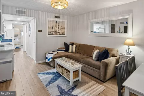 3110 Atlantic Ave #203, Wildwood, NJ 08260