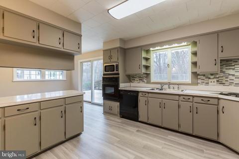 164 Esplanade Ave, Pitman, NJ 08071 photo 13