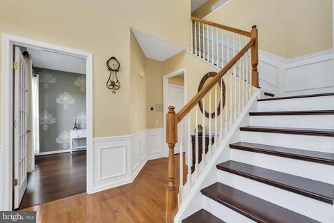 225 Bartlett Dr, Mickleton, NJ 08056 photo 4