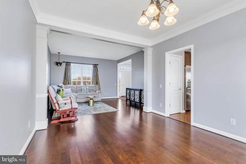 225 Bartlett Dr, Mickleton, NJ 08056 photo 5