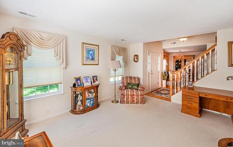 91 Maple Leaf Cir, Sewell, NJ 08080 photo 6