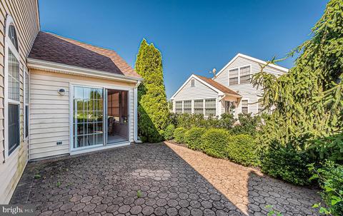 91 Maple Leaf Cir, Sewell, NJ 08080 photo 27