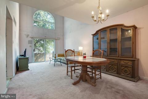 29 Holly Glen Dr, Pitman, NJ 08071 photo 2