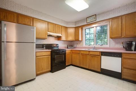 29 Holly Glen Dr, Pitman, NJ 08071 photo 4