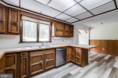 200 Esplanade Ave, Pitman, NJ 08071 photo 17