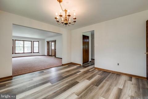 200 Esplanade Ave, Pitman, NJ 08071 photo 9