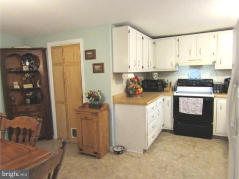 31 West Ave, Pitman, NJ 08071 photo 4