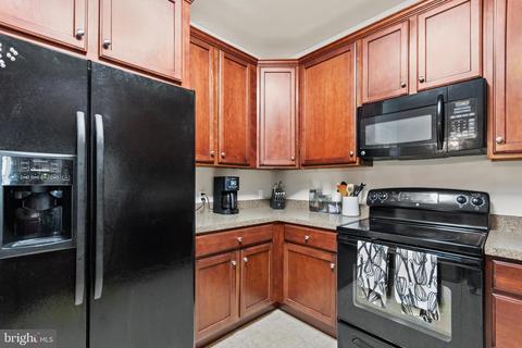 810 Van Gogh Ct, Williamstown, NJ 08094 photo 3