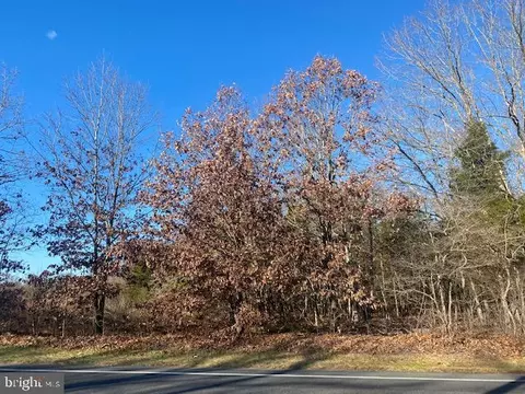 899 W Malaga Rd, Williamstown, NJ 08094