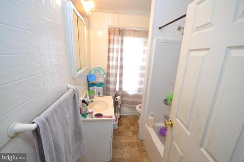 225 E Holly Ave, Pitman, NJ 08071 photo 10