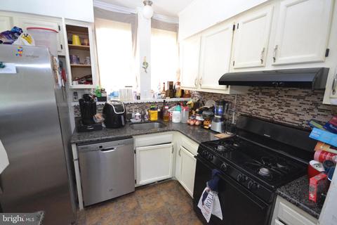 225 E Holly Ave, Pitman, NJ 08071 photo 2