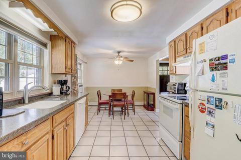 11 Central Ave, Pitman, NJ 08071 photo 14