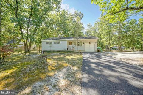 2207 S Shore Dr, Williamstown, NJ 08094