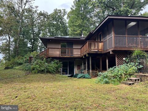 226 Long Ter, Mantua, NJ 08051
