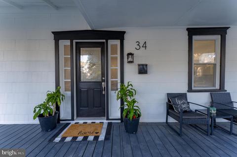 34 East Ave, Pitman, NJ 08071
