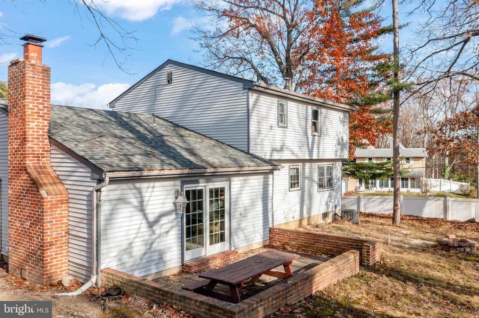  837 Canal St, Turnersville, NJ 08012 photo 28