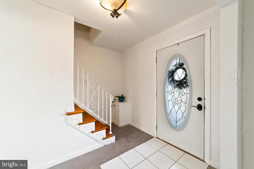  837 Canal St, Turnersville, NJ 08012 photo 6