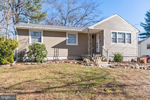 26 Philip Ave, Franklinville, NJ 08322