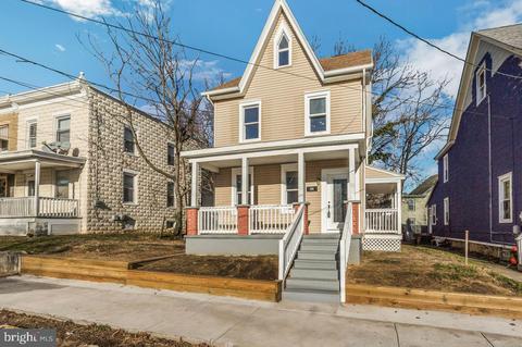 42 E Barber Ave, Woodbury, NJ 08096