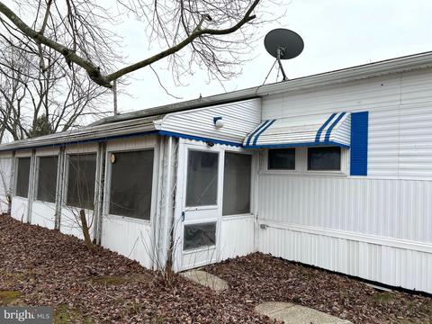 216 Nevada Ave, Williamstown, NJ 08094
