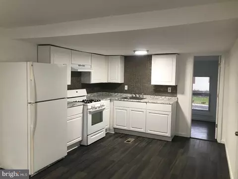 220 Ohio Ave, Williamstown, NJ 08094