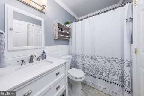 105 Wycombe Ave, Woodbury, NJ 08096 photo 16