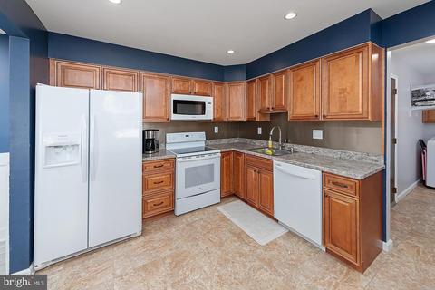 105 Wycombe Ave, Woodbury, NJ 08096 photo 10