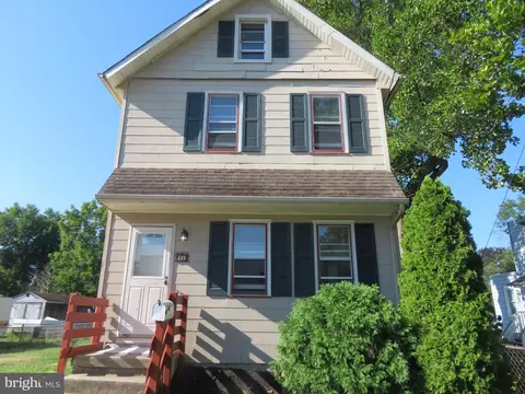 121 Oak St, West Deptford, NJ 08096