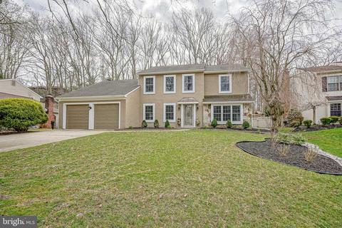 19 Joann Ct, Sewell, NJ 08080