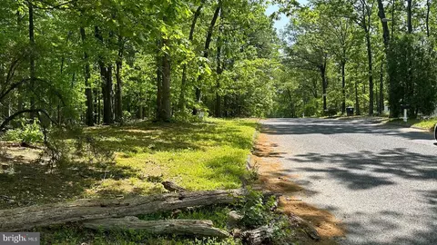 Highland Road, Williamstown, NJ 08094